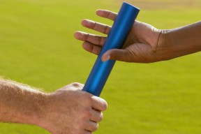 乐鱼体育app官网入口-76人队士气满满，目标总决赛，76人队2021